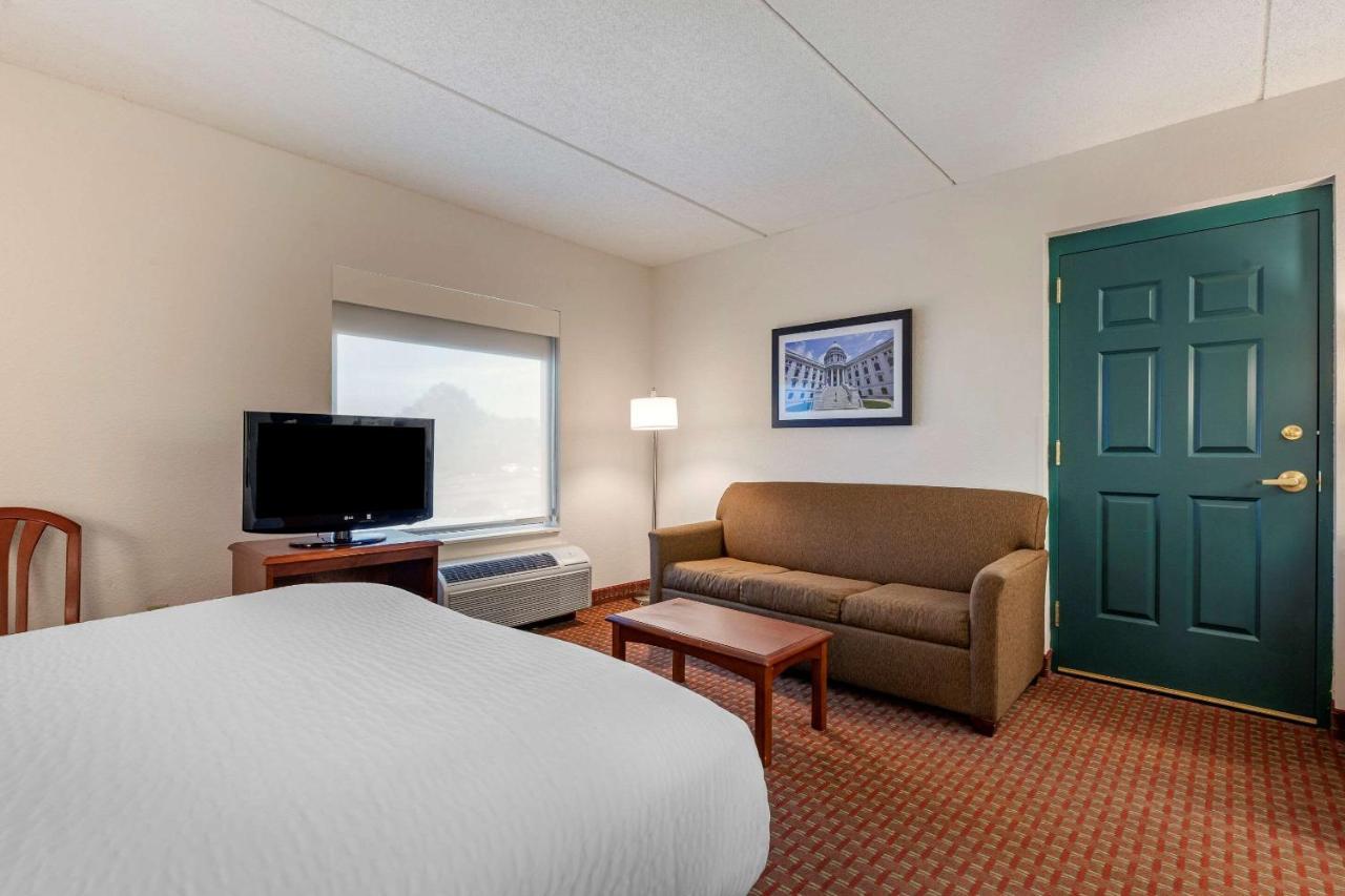 Clarion Suites At The Alliant Energy Center Madison Exteriér fotografie