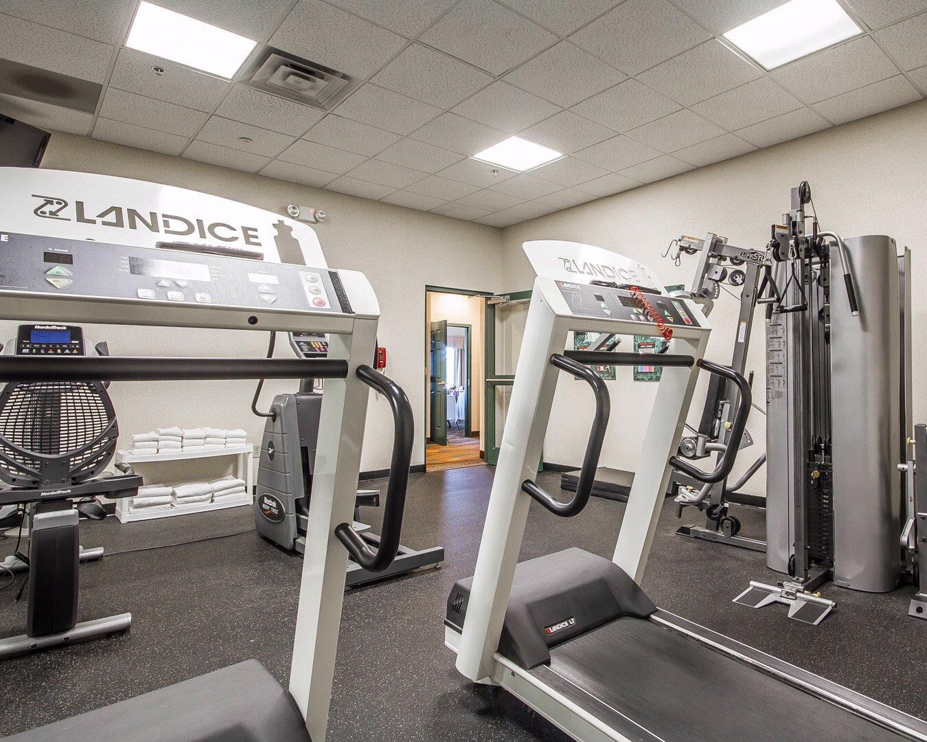Clarion Suites At The Alliant Energy Center Madison Exteriér fotografie